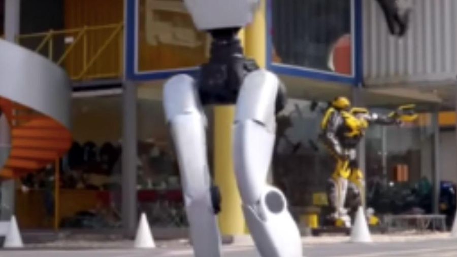 Video China Pamer Robot Skating, Lincah Banget!