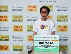 Tolak Angin-Kuku Bima Gelar Operasi Katarak Gratis untuk 100 Mata di Cirebon