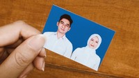 Dea Annisa dan Zaki Pamer Foto Background Biru, Kode Pernikahan Makin Dekat?