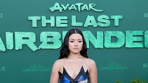 7 Gaya Fierce Elizabeth Yu, Pemeran Azula di Avatar: The Last Airbender