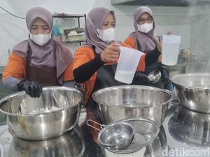 Kreatif! Emak-emak di Bantul Sulap Limbah Wingko Jadi Minuman Kemasan