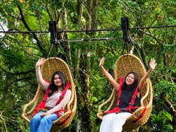 Buka hingga Malam Hari, Enchanting Valley Hadirkan Program Starry Wonders