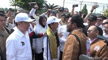 Jokowi Tiba di Lampung, Bakal Bersafari Selama 3 Hari