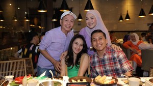 Potret Kebersamaan Ayu Ting Ting dan Kevin yang Disebut Netizen Mirip