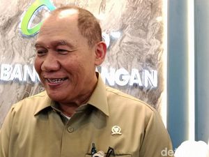 DPR RI Soroti Gerai Tiket di Pelabuhan Kayangan Lombok Timur