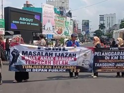 Massa FSML Tolak Safari Politik Jokowi di Lampung