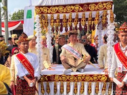 Jokowi Dapat Gelar Baginda Pemuka Bangsa dari Keraton Kagungan Lampung, Apa Maknanya?