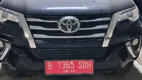 Tampang Toyota Fortuner yang Dilelang Mulai Rp 100 Jutaan