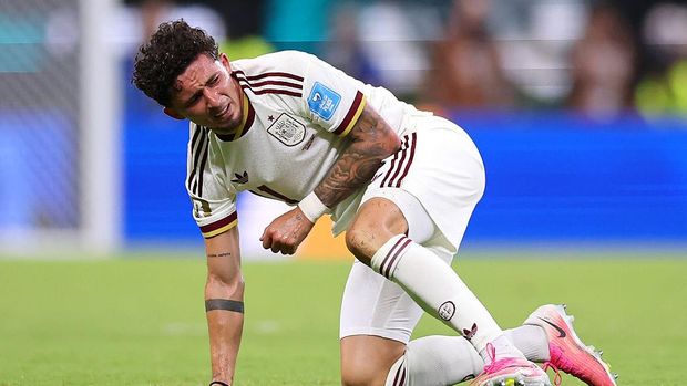 ZAPOPAN, MEXICO - JUNE 26: Yeremy Pino #11 of Spain reacts during the FIFA World Cup 2026 Group H match between Uruguay and Spain at Guadalajara Stadium on June 26, 2026 in Zapopan, Mexico. (Photo by Hector Vivas - FIFA/FIFA via Getty Images)