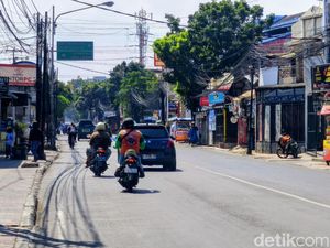 Mengintip Sisi Lain Jalan Kopo Bandung yang Sepi di Akhir Pekan