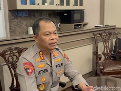 4 Orang Jadi Tersangka Demo Ricuh di Grahadi Surabaya