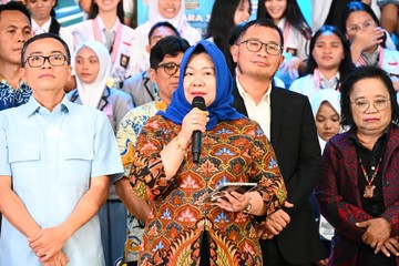 Pesan Siti Fauziah ke Juara LCC Empat Pilar Sulut