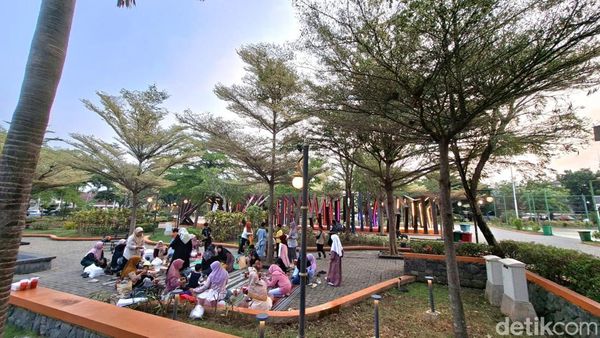 Momen Libur Sekolah Taman Nyawiji Nganjuk Jadi Alernatif Wisata