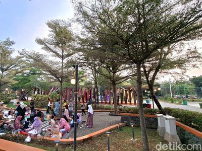 Momen Libur Sekolah Taman Nyawiji Nganjuk Jadi Alernatif Wisata