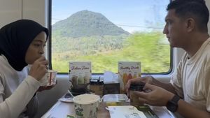 Kuliner Tantri Kotak Bareng Suami, Makan di Klotok hingga Kereta