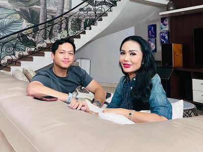 Pesan Manis KD untuk Azriel Hermansyah yang Ultah Ke-26