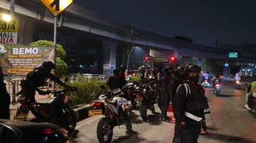 Pemotor Mabuk dan Tak Pakai Helm Terjaring Patroli Polisi di Priok