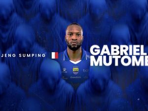 Persib Bandung Resmi Rekrut Bek Prancis Gabriel Mutombo