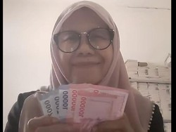 Viral Guru Honorer Mengabdi 40 Tahun Digaji Rp 414 Ribu, P2G: Sangat Menyedihkan