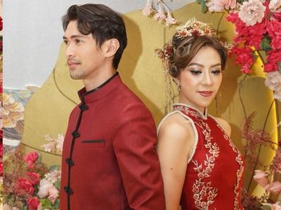 Momen Hessel Steven Lamar Sandy Bertema Tradisional Tionghoa