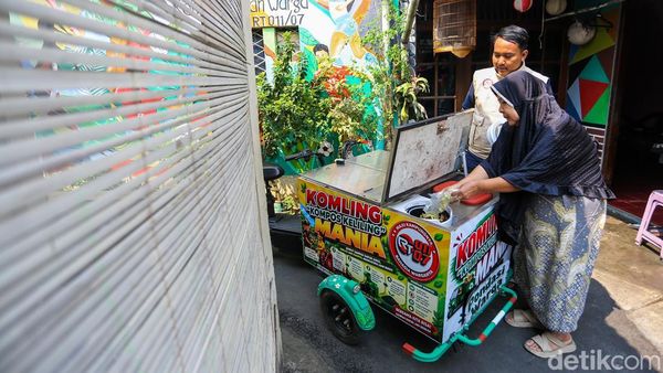 Kompos Keliling Jadi Solusi Kurangi Sampah Organik dari Rumah