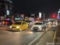 Massa Demo di Jalan Alauddin Makassar Bubar, Lalin Kembali Normal