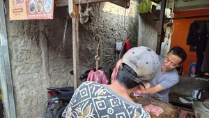 Kisah Pedagang Daging di Pasar Senggol Rawa Belong Bertahan Hadapi Zaman