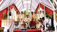 PDIP Vs PSI Soal Jokowi Jalani Ritual Injak Kepala Kerbau di Lampung