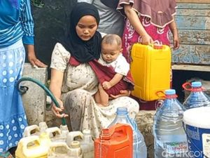 600 KK di Bojonggambir Tasikmalaya Krisis Air Bersih