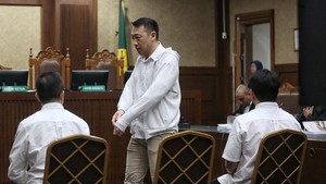 Tiga Bos Blueray Kompak Minta Vonis Adil dalam Kasus Suap Impor Bea Cukai