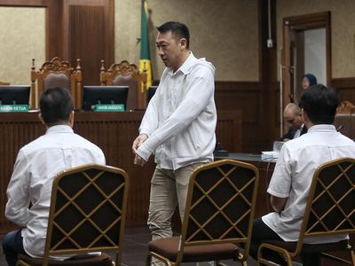 Tiga Bos Blueray Kompak Minta Vonis Adil dalam Kasus Suap Impor Bea Cukai