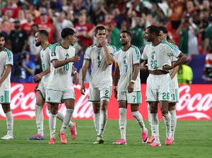Demi Rasa Hormat, Mahrez Tetap Bobol Gawang Austria
