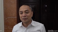 Eri Minta Pejabat Perempuan di Surabaya Mundur Jika Tak Direstui Suami
