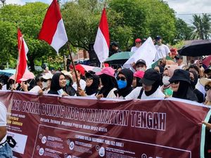 Puluhan Warga Kalteng Gelar Aksi Dukung MBG, Gubernur Ajak Kawal Program