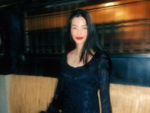 Penampilan Istri Vanness Wu di Konser F3, Kecantikannya Bikin Fans Terpana