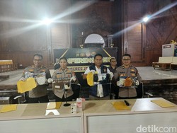 Pengedar Narkoba di Bali Ditangkap, Paket Diselipkan di Dashboard Mobil Travel