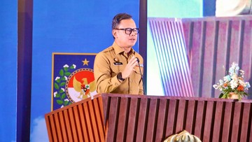 Bima Arya Buka Program Kepala Desa Masuk Kampus di UI Depok