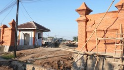 Sekolah Rakyat Cirebon Hadirkan Gapura Berpadu Budaya Lokal