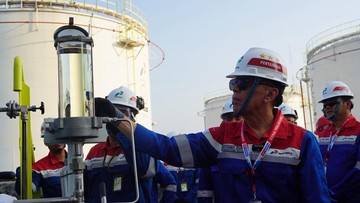 Jaga Pasokan Energi, Komut Pertamina Tinjau Keandalan Fasilitas di Jatim