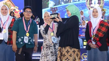 SMAN 1 Polewali Wakili Sulawesi Barat ke LCC 4 Pilar MPR Tingkat Nasional