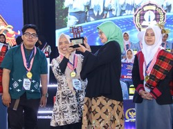 SMAN 1 Polewali Wakili Sulawesi Barat ke LCC 4 Pilar MPR Tingkat Nasional