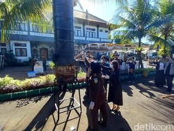 Kejari Jembrana Musnahkan Barang Bukti 36 Perkara, dari Sabu hingga HP