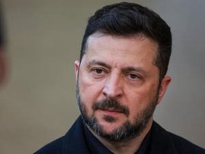 Zelensky Ejek Rusia yang Krisis BBM Gegara Perang