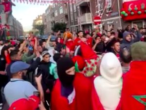 Video: Gegap Gempita Fans Maroko Rayakan Kemenangan di Jalanan Belanda