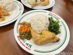 Review Ayam Goreng Basah Aldi Taher, Enak atau Cuma Modal Viral?