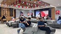 Registrasi SIM Card Biometrik Resmi Diterapkan, Begini Suasananya