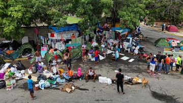 Puluhan Ribu Orang Susah Cari Makan-Tidur di Jalan Usai Gempa Venezuela