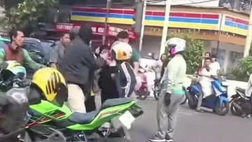 Viral Pemotor di Jaksel Pukuli Pasutri di Jalanan, Polisi Selidiki