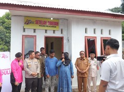 Polres Pelalawan Resmikan Bedah Rumah di Hari Bhayangkara ke-80