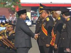 Prabowo Beri Pangkat Kehormatan ke 3 Purnawirawan Polri: Sidarto Danusubroto-Ruki